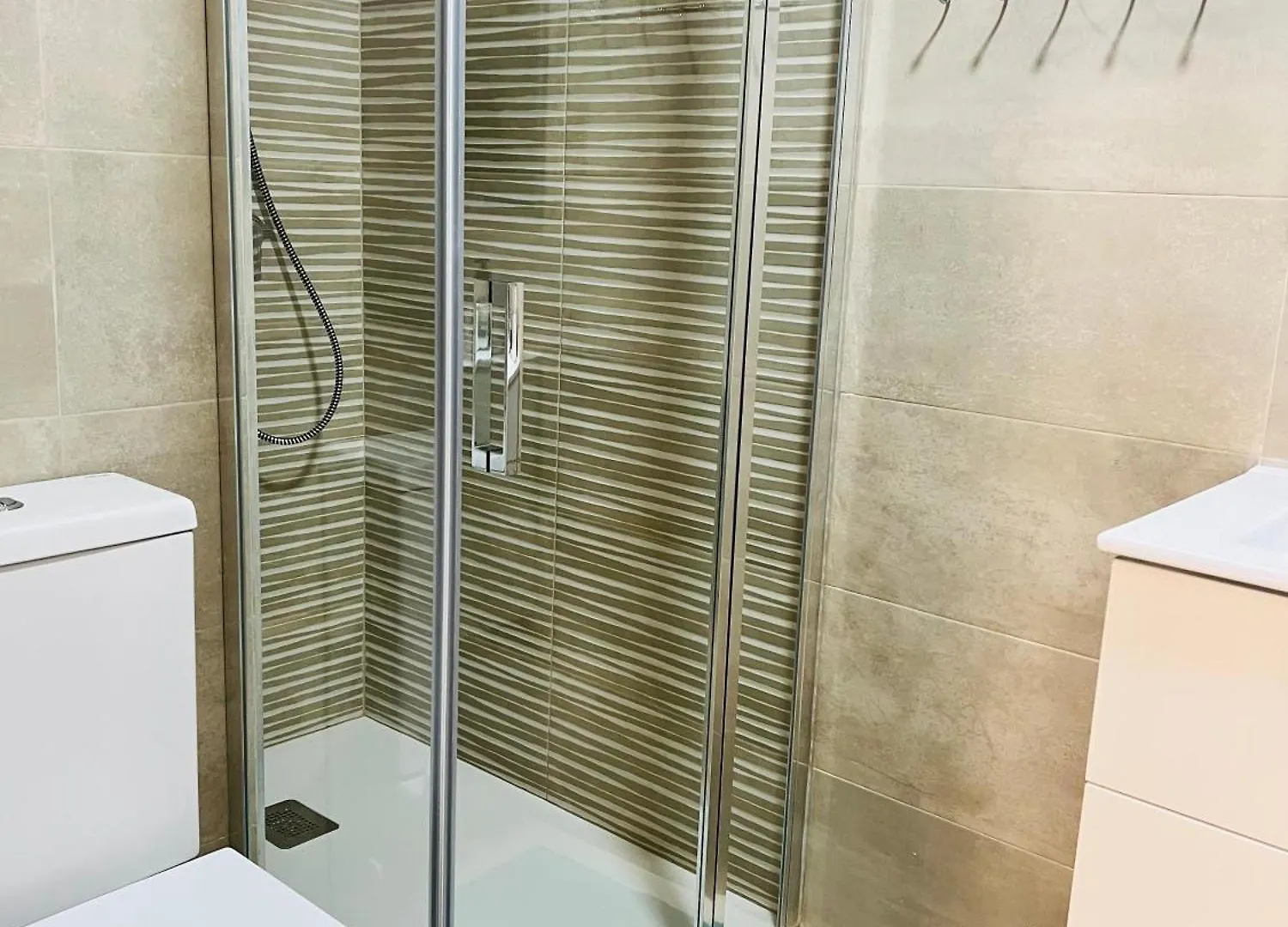 Bnbook Medea Apartments 2 Fuengirola