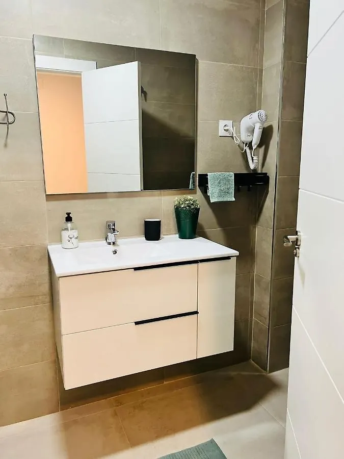 Aparthotel Bnbook Medea Apartments 2 Fuengirola