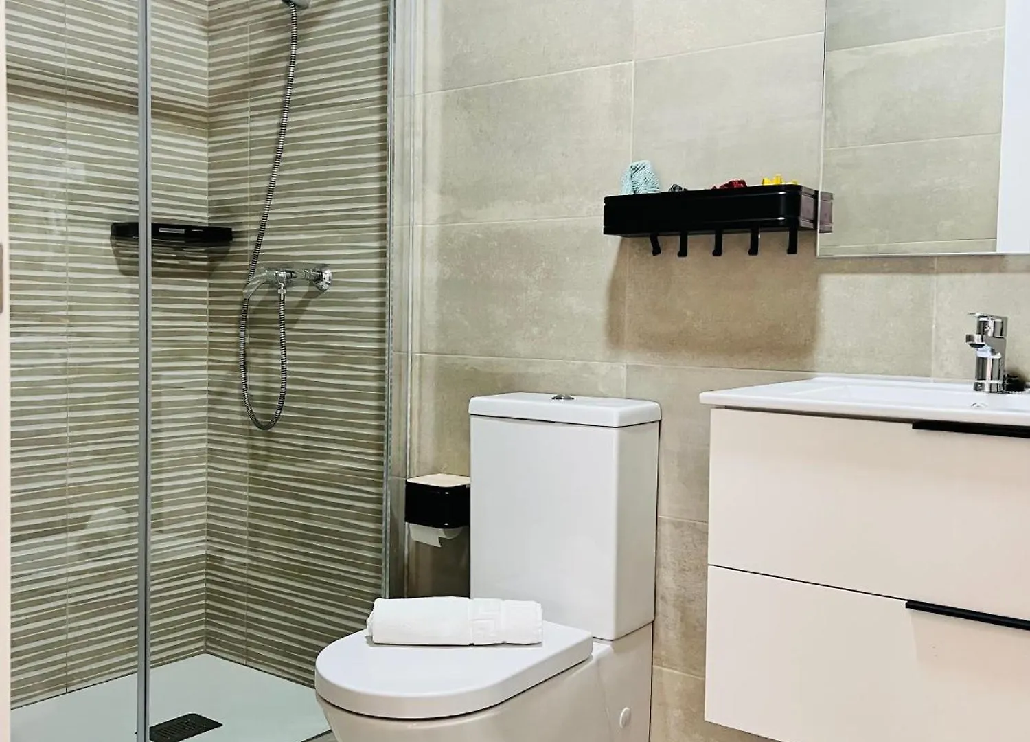 Bnbook Medea Apartments 2 Fuengirola Spain